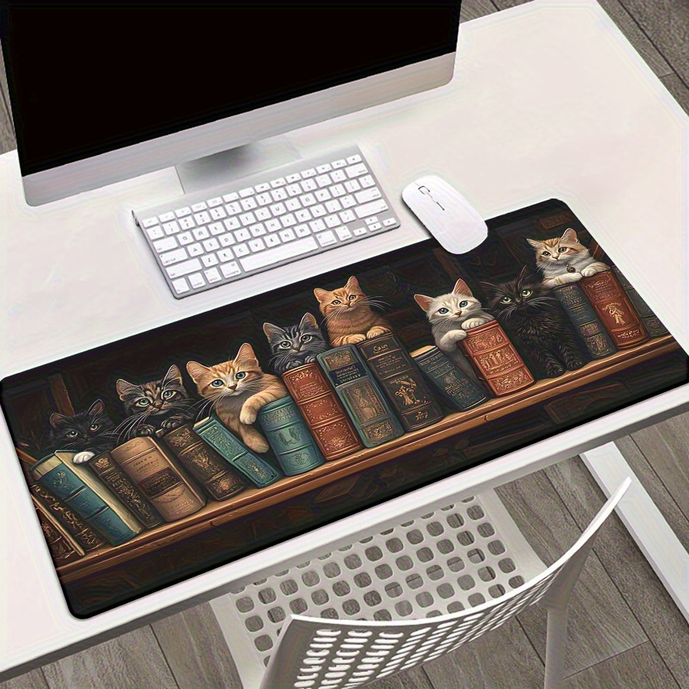 Podkładka pod mysz z uroczymi  – Desk Setup Books recenzja i cena